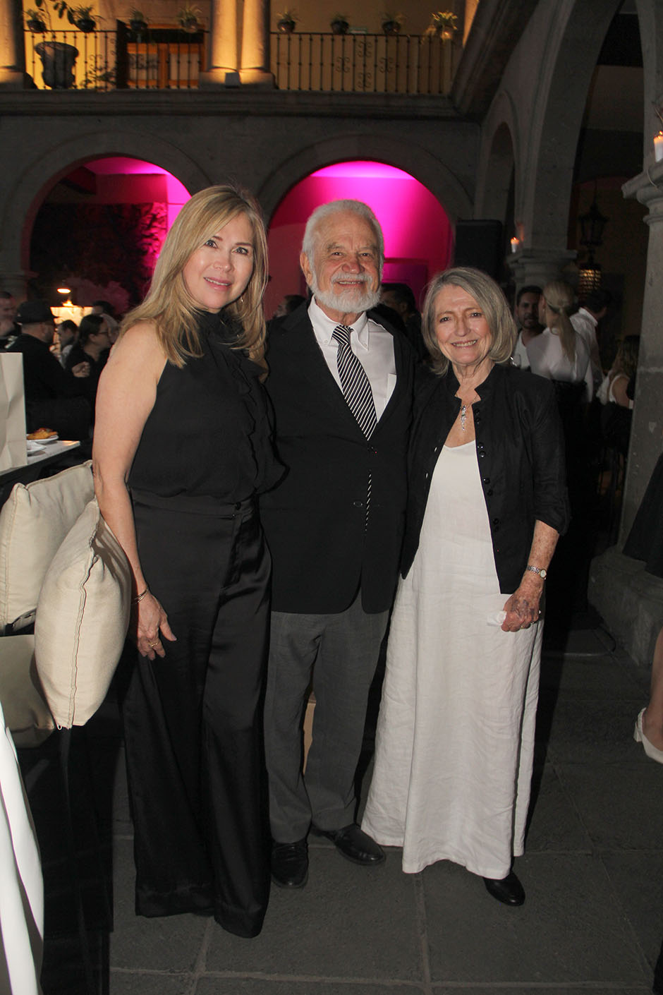 Toty Ávila, Pedro Lambarri y Patricia Martí