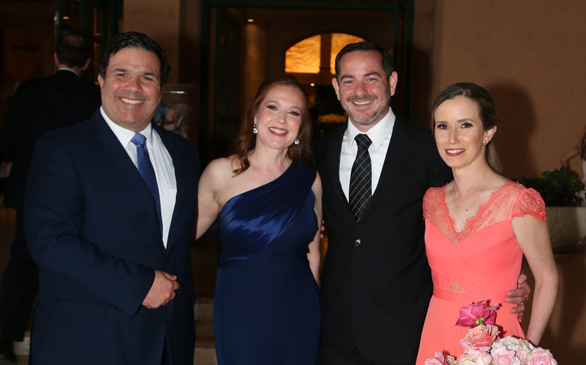 Alfonso Cantú, Lorena Erhard de Cantú y Ana Laura Mijares de Erhard