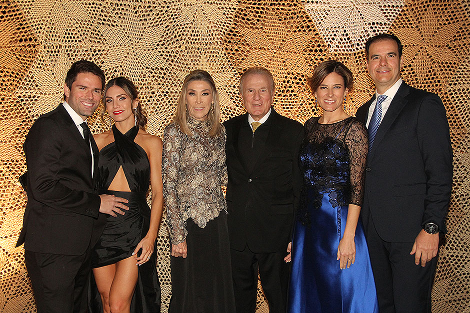 05 Chuy Bracamontes, Lorenia Martínez, Jacqueline Van Hoorde, Jesús Bracamontes, Alina Bracamontes y Raúl González