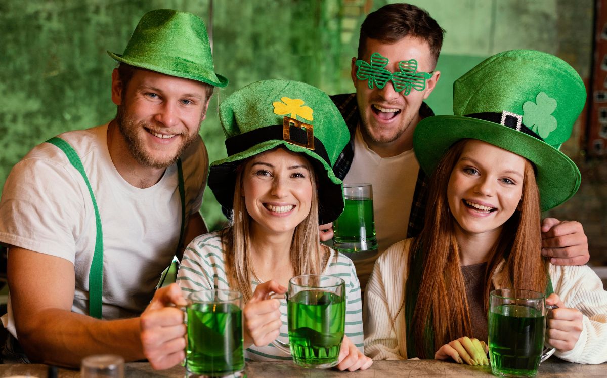 Día de San Patricio: ¿Por qué se toma cerveza? (Freepik)