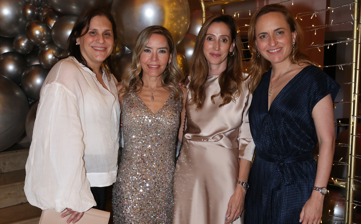 Eugenia Valdés, Martha María García de Cantú, Sandra Muñoz de García y Luly Clariond / Foto: Roberto Alvarado