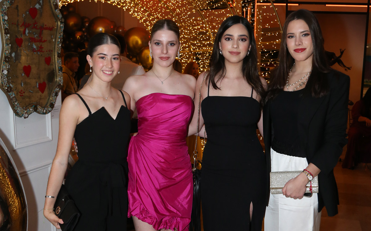 Mariajosé Garza, Raquel Rodríguez, Mariana Garza y Florencia Calderón / Foto: Roberto Alvarado