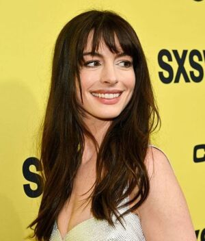 El look de Anne Hathaway para el festival SXSW (Foto: Instagram)