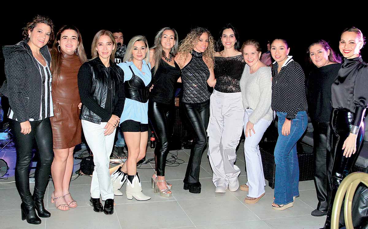 ADRIANA GARCÍA, JESSICA ZARZAR, MIRIAM RUIZ, YAMILE SANTAMARIA, FABIOLA LOZANO, MARILÚ CEJA, BARBARA TORRES, CARMENCHU HURTADO, ANA GABY MARTÍNEZ