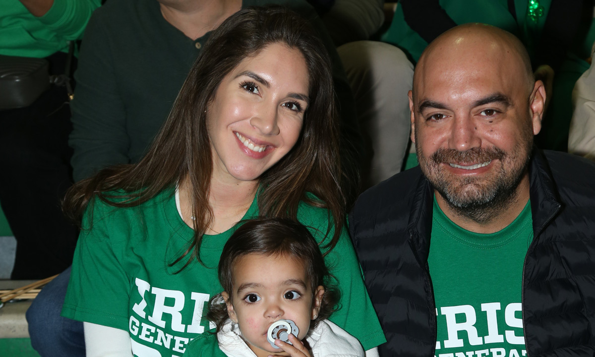 Daniela Espino-Barros, Beto Vázquez y Gabriela Vázquez / Foto: Roberto Alvarado
