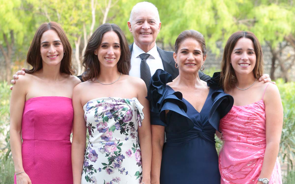Ana Lucía Martínez, Andrea Martínez, Francisco Martínez, Lucía Ruival y Fernanda Martínez