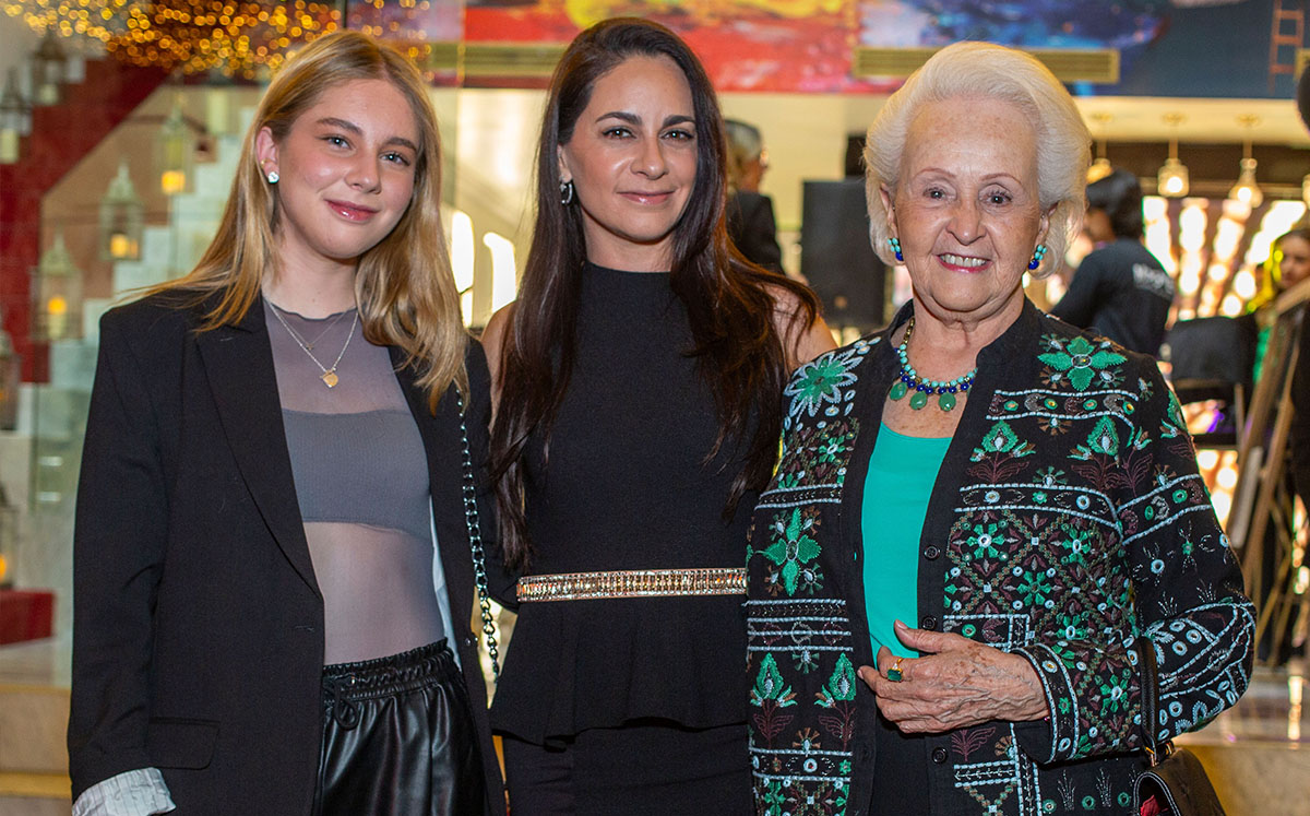 Cassandra Flores, Paulina Madrazo y Gabriela Hassey