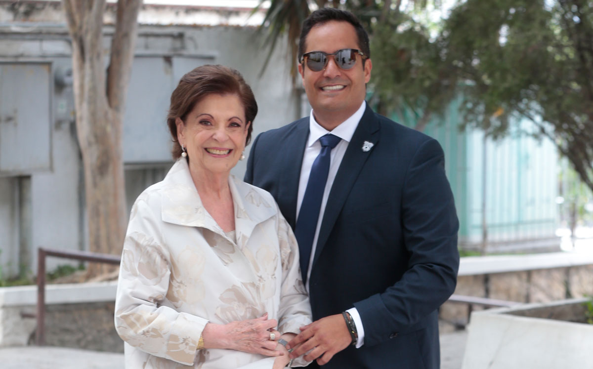Elsa Martha Zaragoza de Ruival y Carlos Kalifa