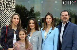 Maca Ramírez de Páez, Regina Páez, Paulina Páez, María Páez y Pablo Páez / Foto: Omar Valdez