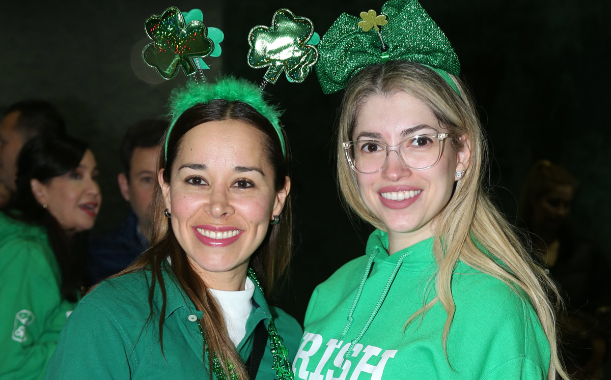 Mariana Garza y Karla de Del Valle / Foto: Roberto Alvarado