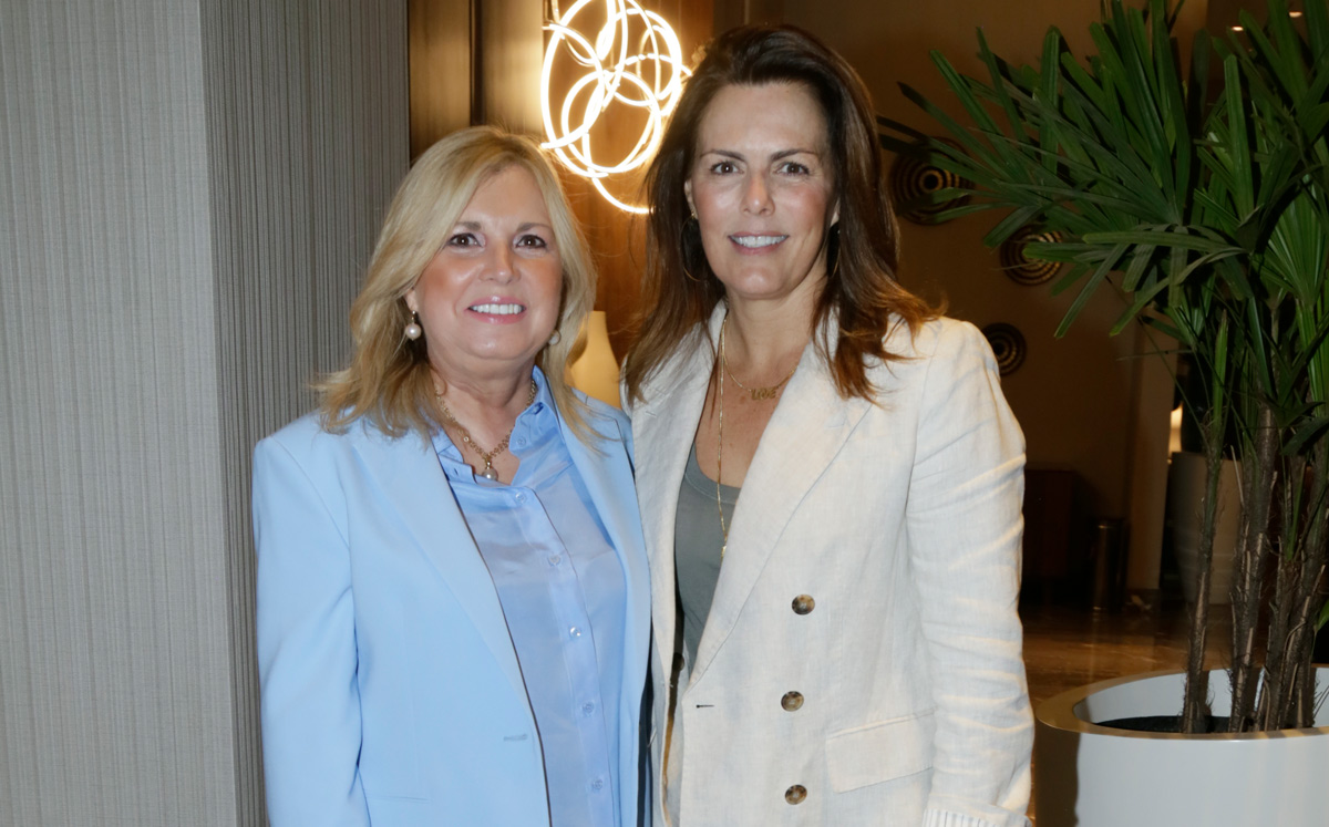 Patricia Rodríguez de Coronado y Rosa María Oliver de Blanco / Foto: Omar Valdez