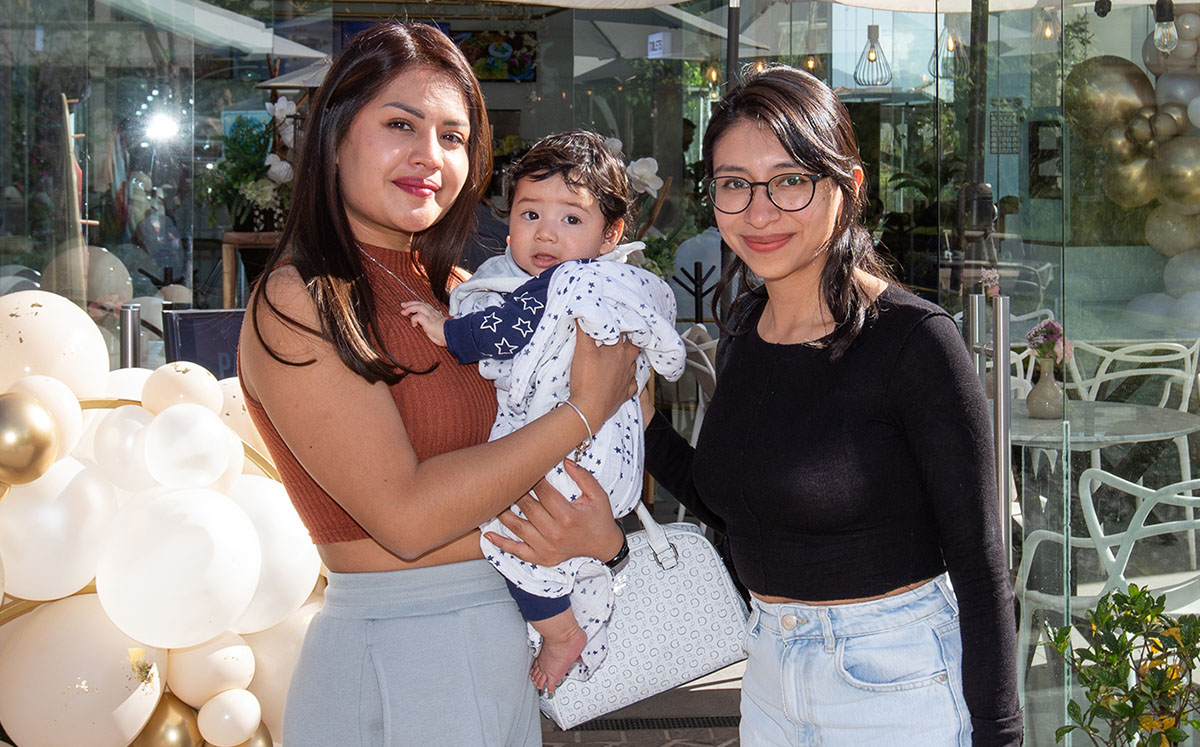 Valeria Morales, Isaac Vélez y Sarah Andrade