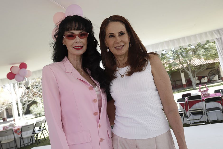 Lucy Ochoa y Maricarmen Baruqui
