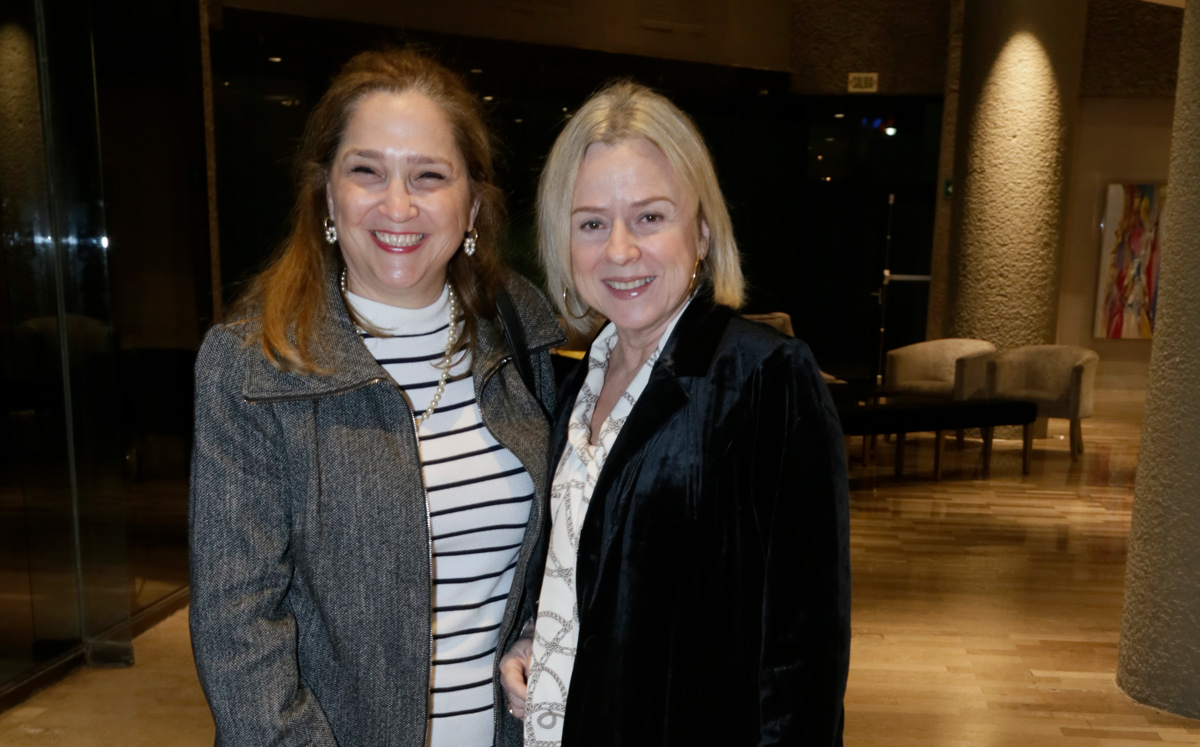Alejandra Llaguno de Mattei e Ita Pulford / Foto: Omar Valdez