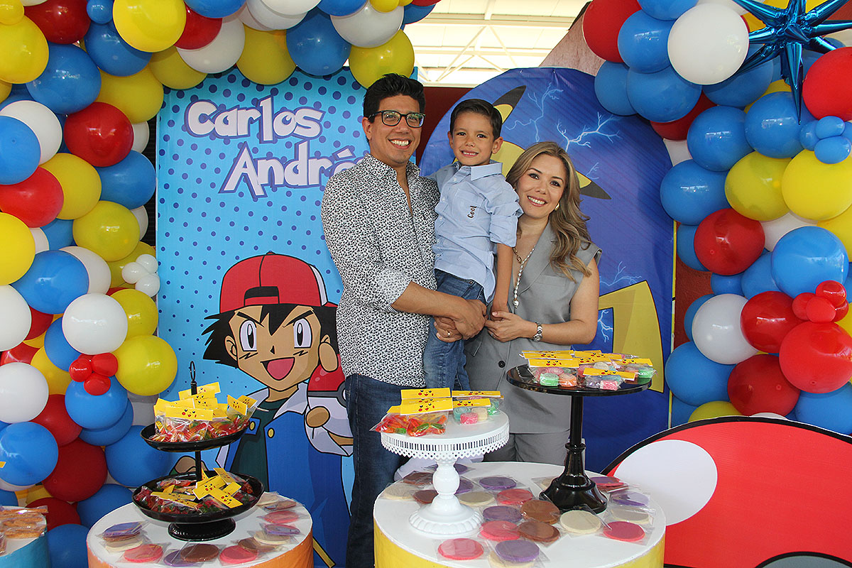 Carlos Andrès Melis Camacho, Carlos Andrès Melis Nùñez y Marcela Nuñez Alcalà (3)
