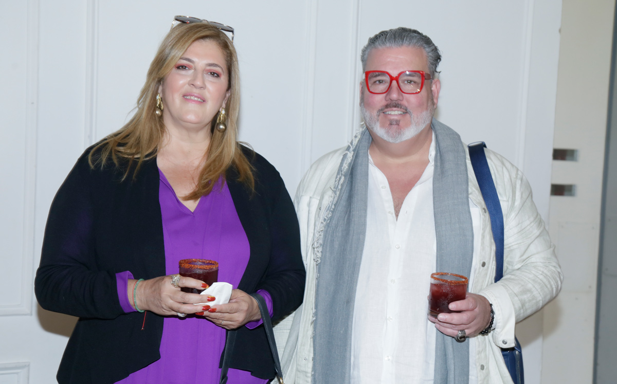 Gabriela Iza de Lozano y Javier Lozano / Foto: Oma Valdez