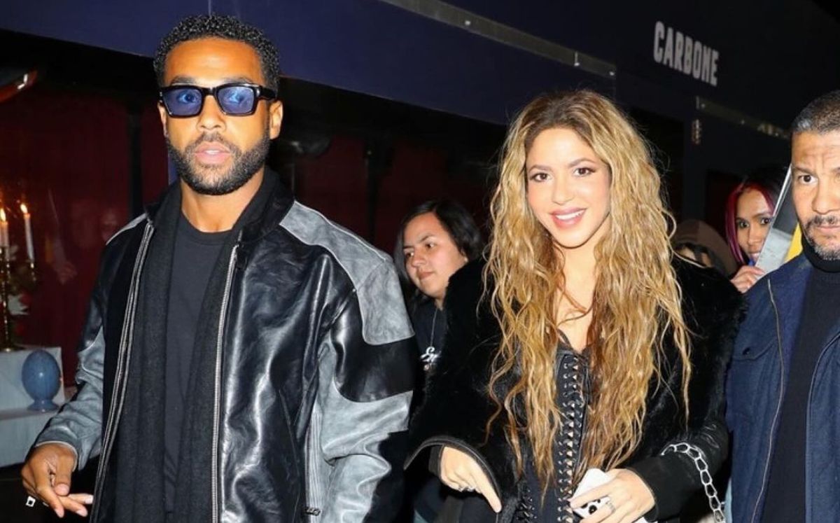 Shakira levanta rumores de romance con actor de "Emily in Paris" (Instagram)