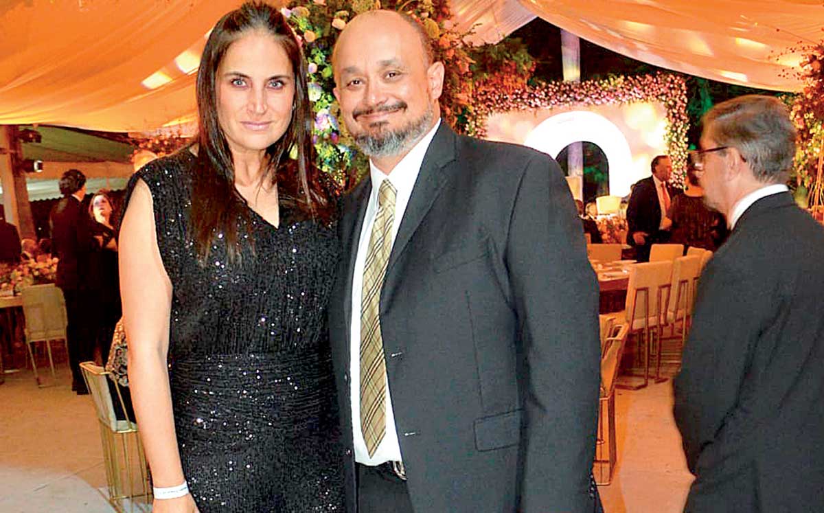 IVONNE FERES Y JOSÉ ALVEAR disfrutaron de un exquisito menú