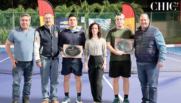 EDUARDO VALLES, EDUARDO GONZÁLEZ, RAFAEL WILCHES, ANA MARY MARTÍNEZ, RICARDO WILCHES,  FERNANDO MARTÍNEZ disfrutaron de una gran tarde en el torneo