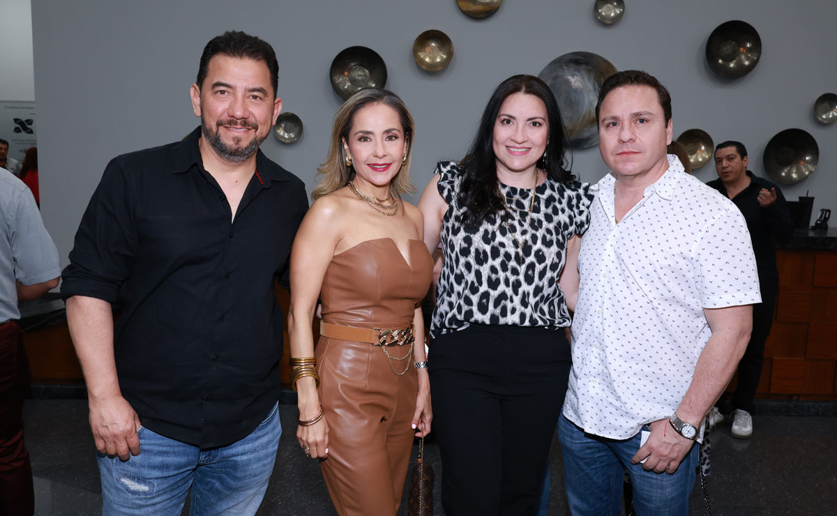 Carlos, Fernanda, Silvia y Jorge