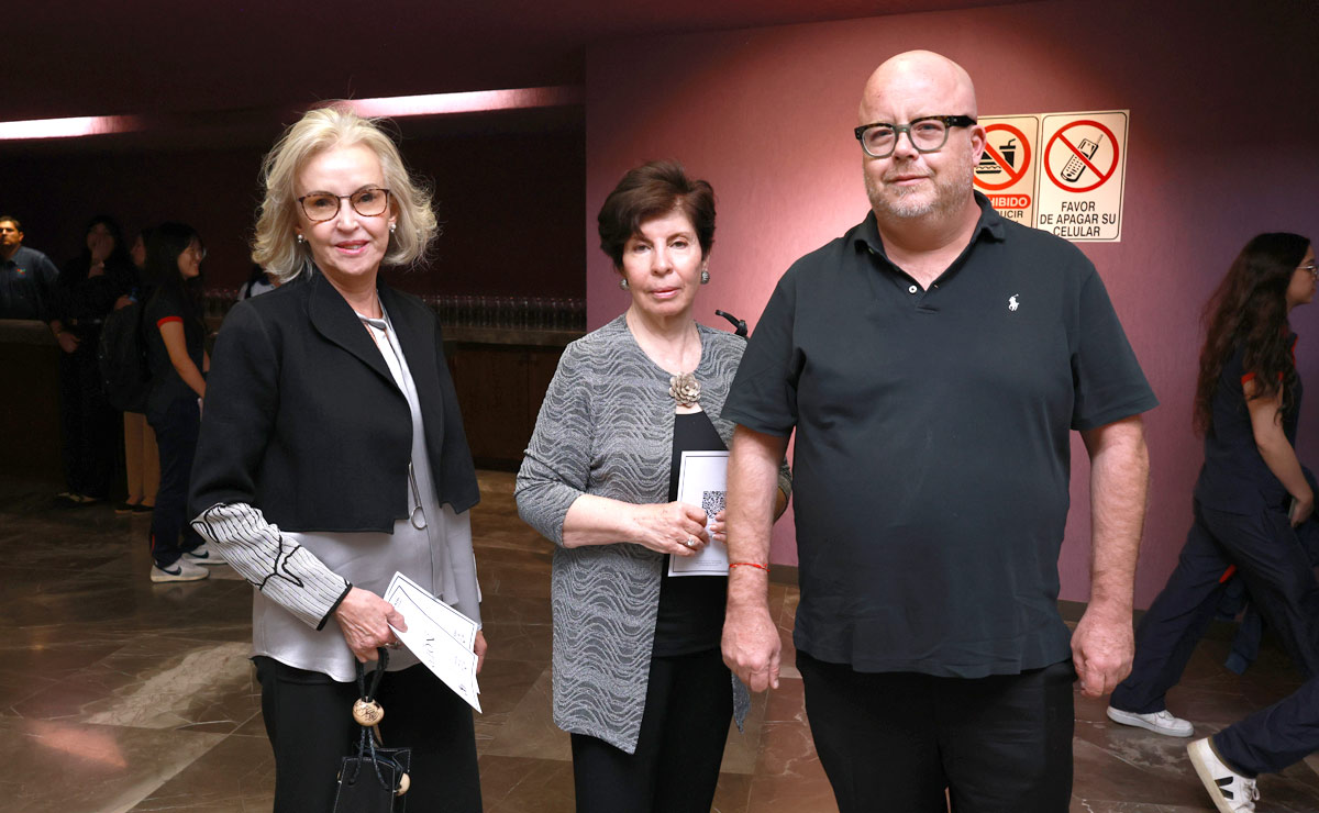Patricia, Io y Patricio