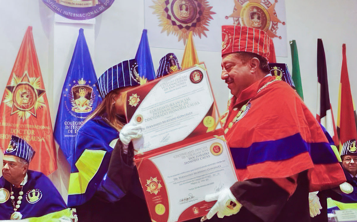 Colegio Oficial Internacional de Doctores, en San José, Costa Rica.