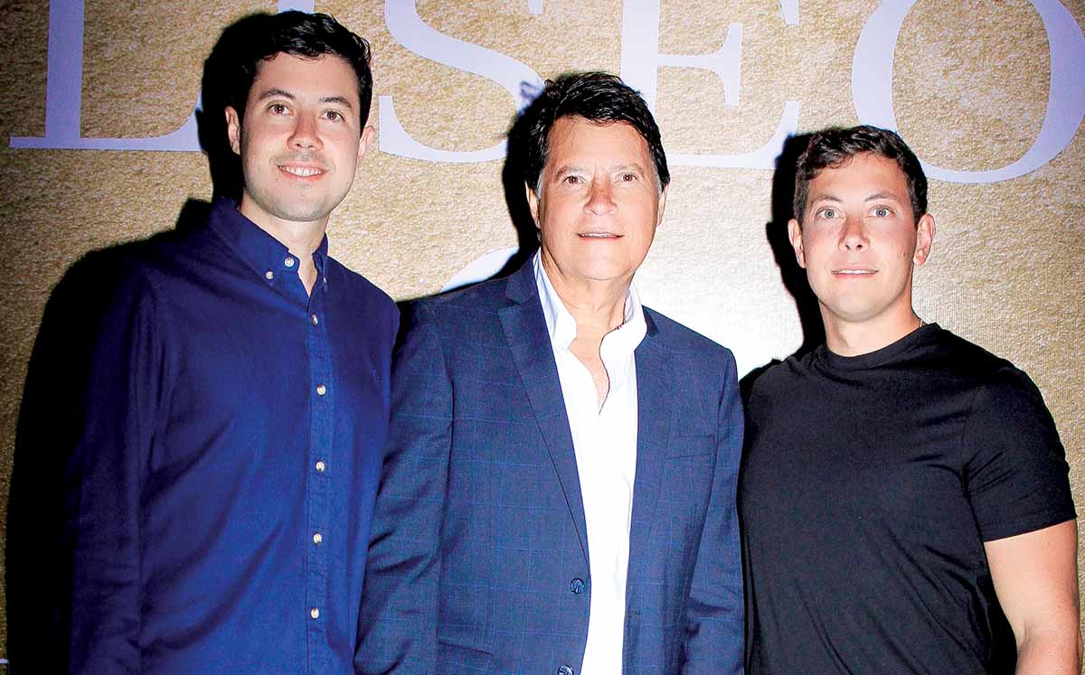 JUAN JESÚS TREVIÑO, ELISEO TREVIÑO Y ELISEO TREVIÑO