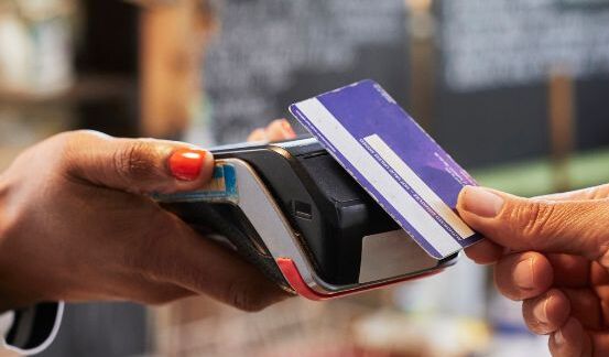 Tarjeta de crédito o débito bloqueada: ¿Por qué pasa y cómo se quita? (Getty Images)