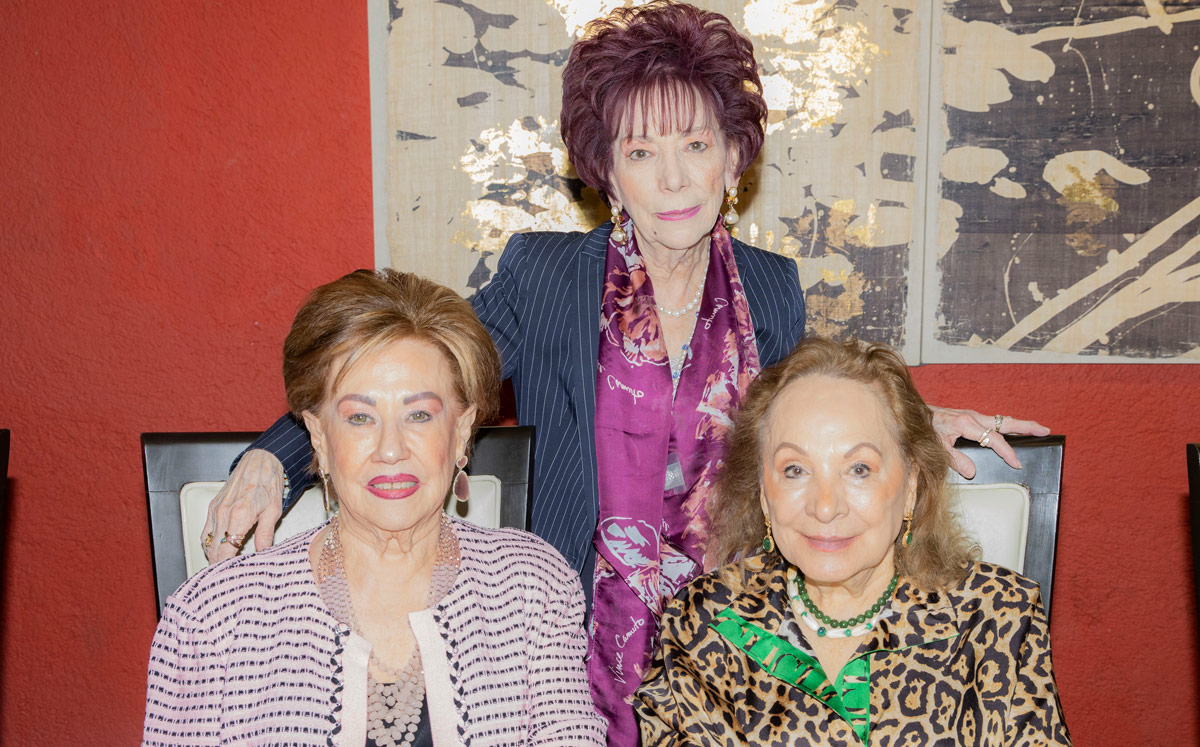 Chely Flores de Tancredi, Lupina Vara de Mejía y Aurora Cantú de Cagnasso / Foto: Omar Valdez