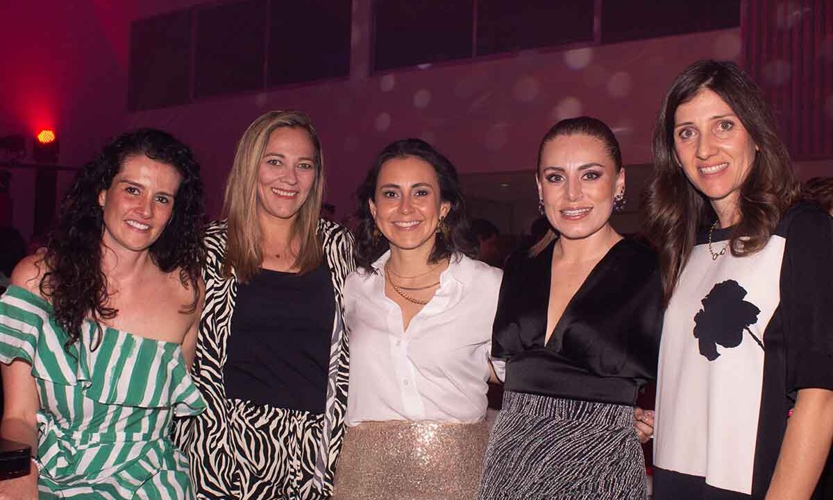 Rosella Bernardi, Andreli Merino, Daniela Pérez, Gaby Hidalgo y Lucy Cánovas