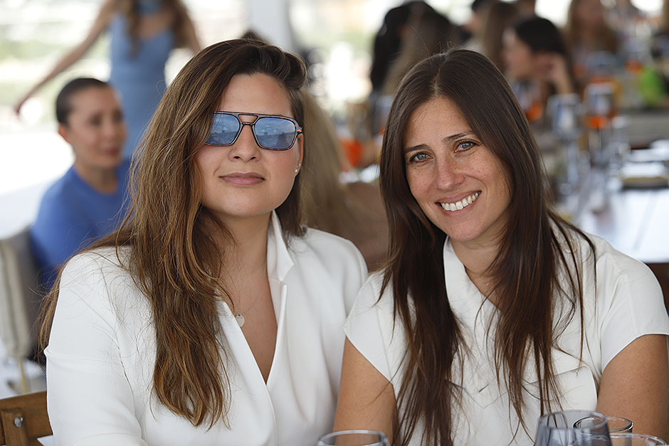 Fernanda Carreón y Laura Santana