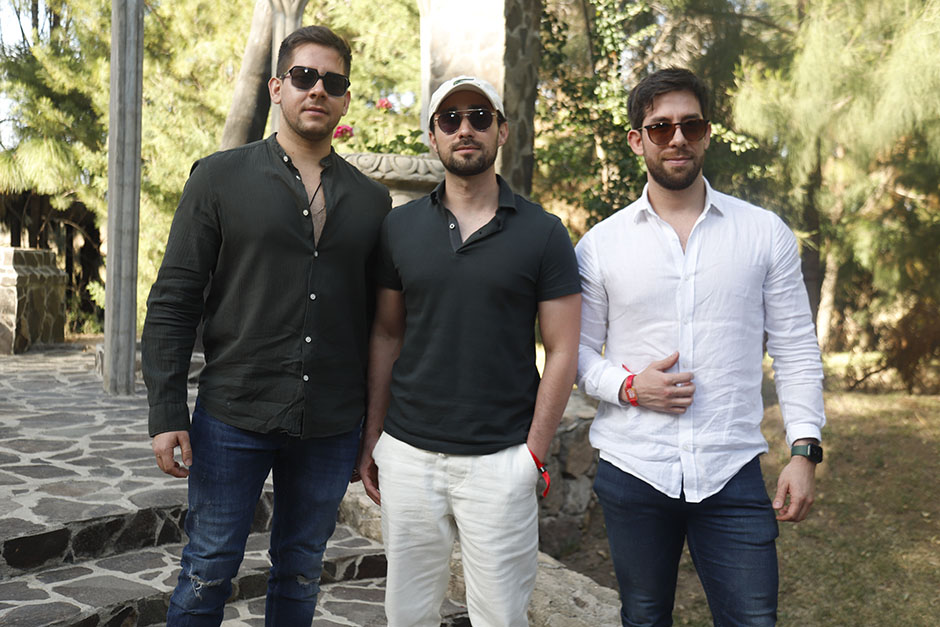Mauricio Ramírez, Armando Méndez y Christian Ramírez