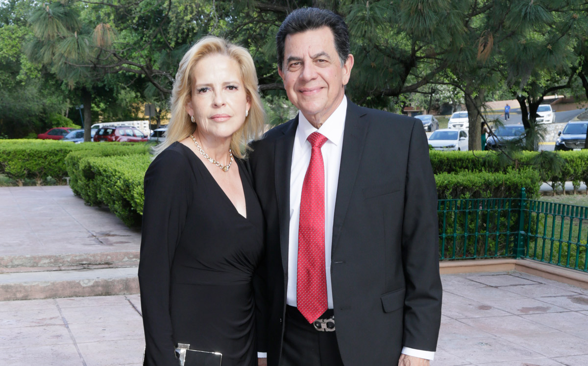 Mila de Barrera y Felipe Barrera / Foto: Omar Valdez