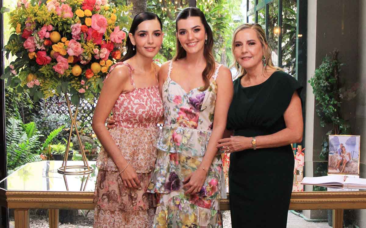 LUISA ESPINOSA, ANDREA ESPINOSA Y CLAUDIA DELSOL nos regalaron sus mejores sonrisas