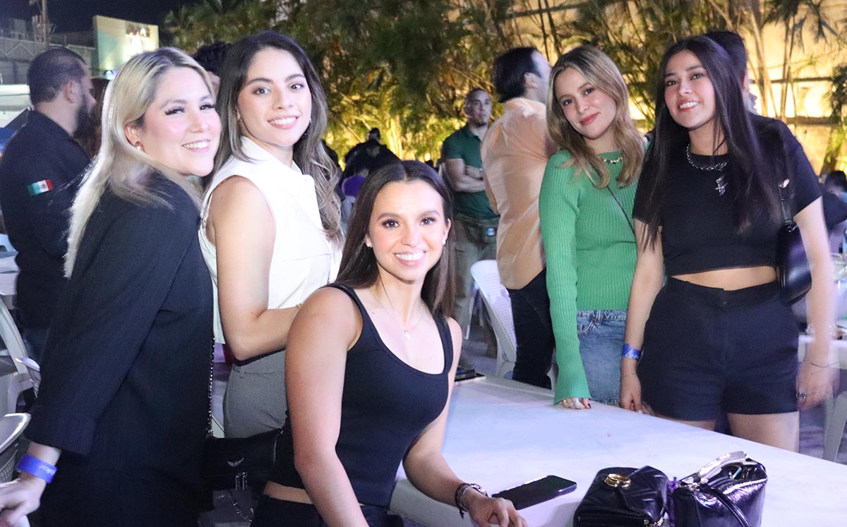 ITZEL GARZA, ANDREA LUNA, ANA MIREYA QUIROGA, SOFÍA BARREDA Y MELISSA GONZÁLEZ lucen hermosas bajo nuestra lente