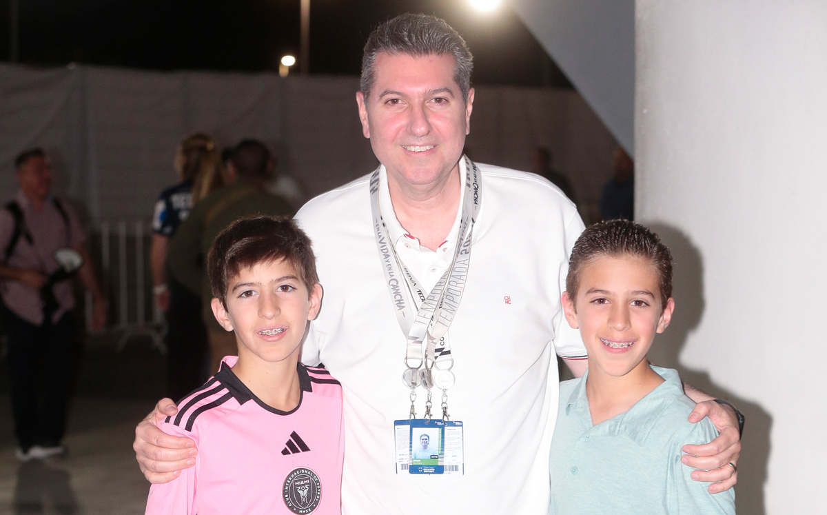 Rodrigo Safi, Roberto Safi y Santiago Safi / Foto: Daniel Saldívar
