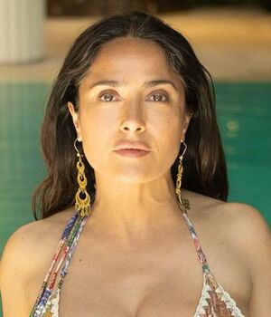 Salma Hayek deslumbra con look natural en sus vacaciones (Foto: Instagram)