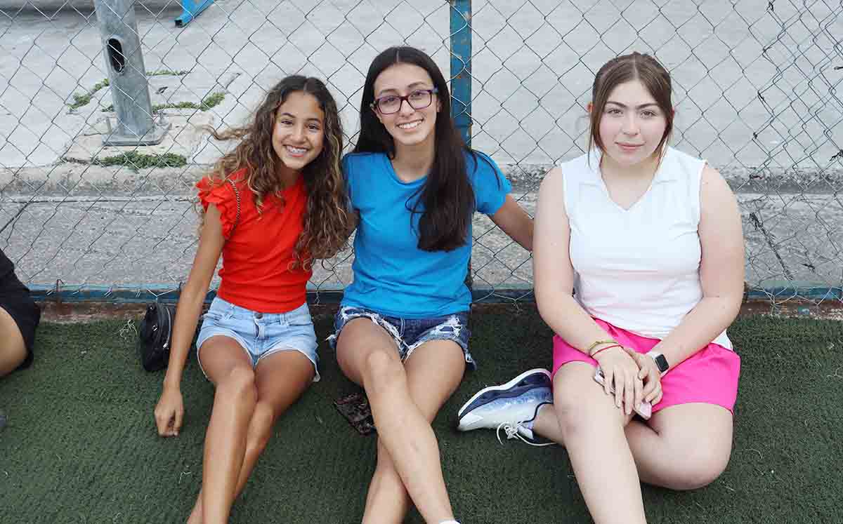 Asistentes del evento disfrutaron del ambiente deportivo