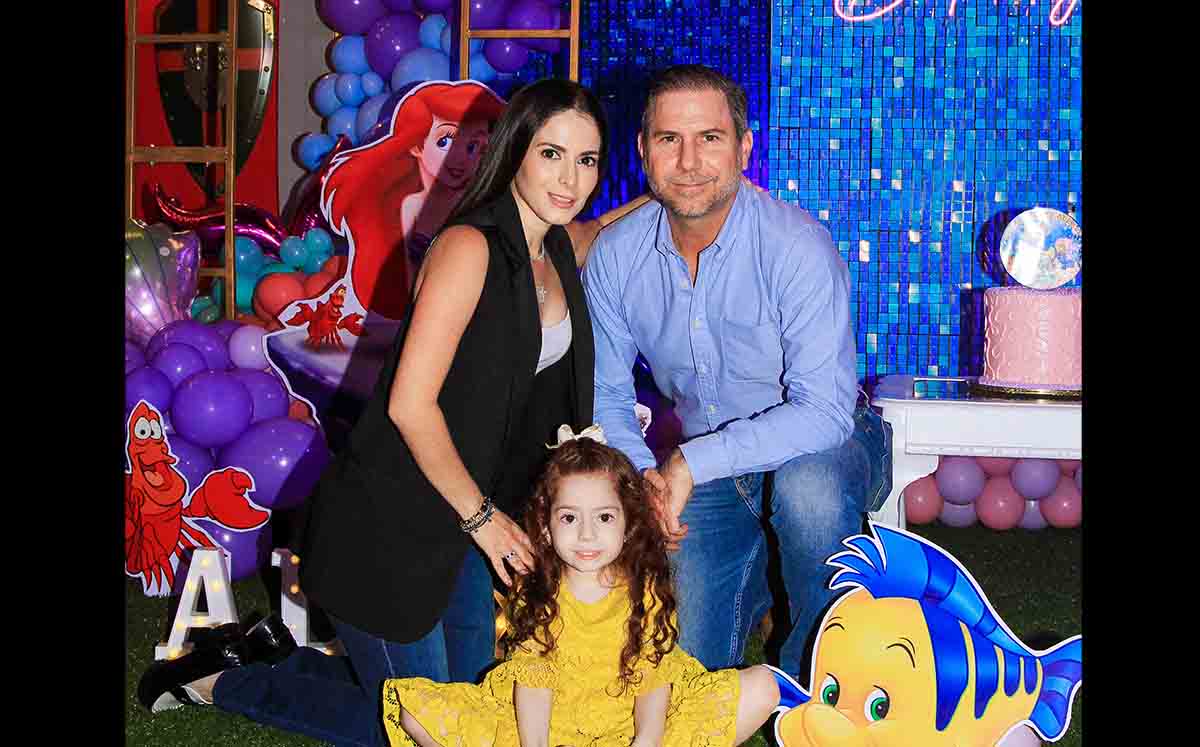 GEORGINA SEPTIÉN, ALEXA GUTIÉRREZ Y LUIS GUTIÉRREZ disfrutaron del festejo