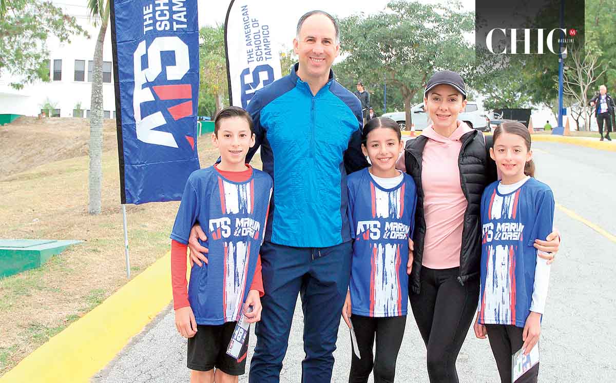JOSÉ ÁNGEL GARCÍA, JOSÉ ÁNGEL GARCÍA, MARÍA GARCÍA, ZAIRA LOYOLA Y FERNANDA GARCÍA fueron parte de la primera edición de la carrera Urban Cross Contry