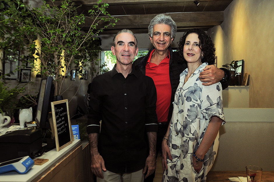 Felipe García, Carlos Jones y Ana Karla Baruqui