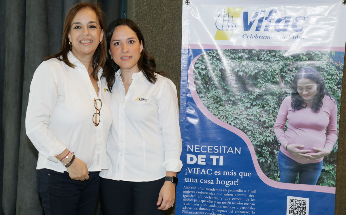 Gaby Saracho y Tere Eguiluz / Foto: Omar Valdez2)