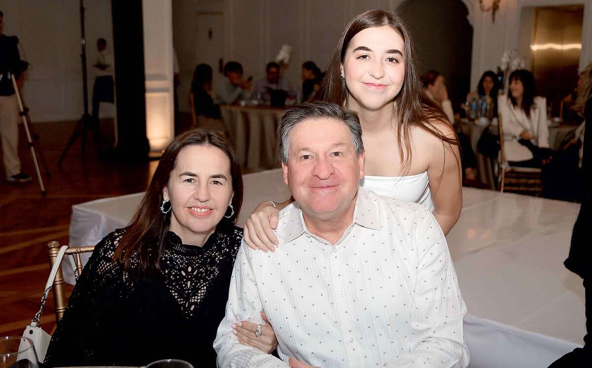Janeth Ravizé, Mario Santos y VANESSA Santos