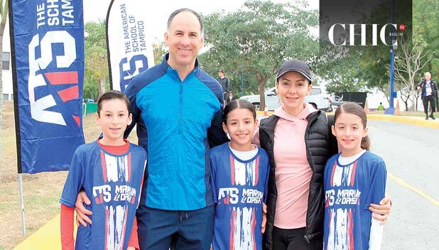 JOSÉ ÁNGEL GARCÍA, JOSÉ ÁNGEL GARCÍA, MARÍA GARCÍA, ZAIRA LOYOLA Y FERNANDA GARCÍA fueron parte de la primera edición de la carrera Urban Cross Contry