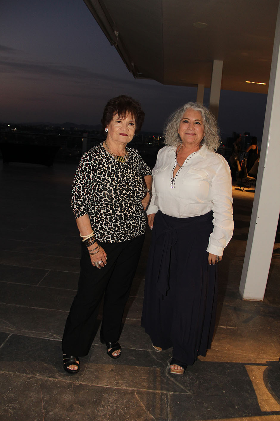 María Frinee García y Esmeralda Ruvalcaba.