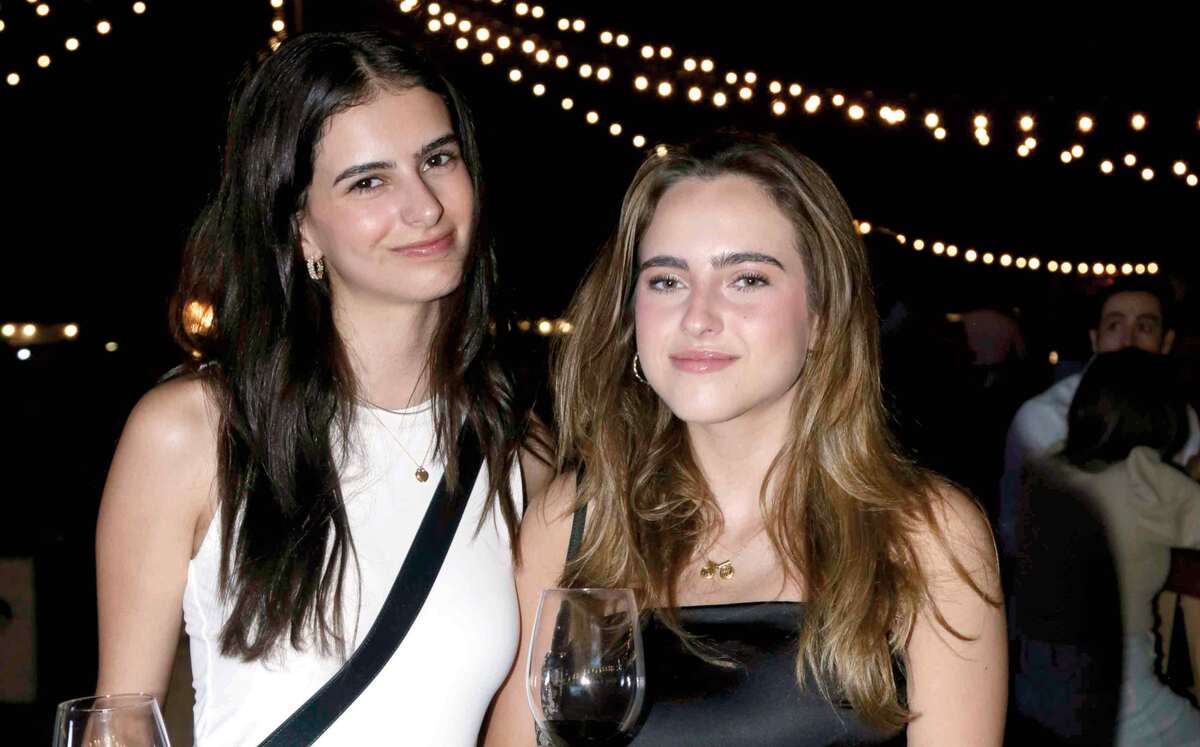 Ximena Castañeda y Mariana Canavati