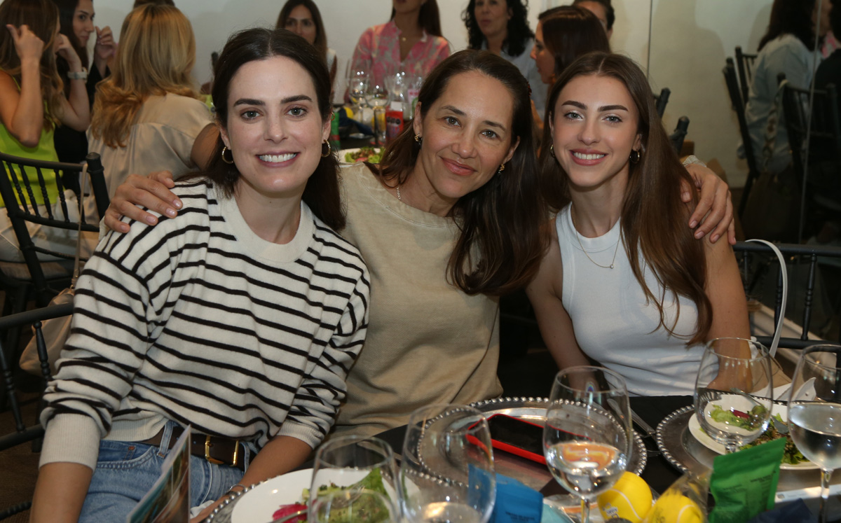 Ana Isabel García, Luisa Monter y Dany Peralta / Foto: Omar Valdez