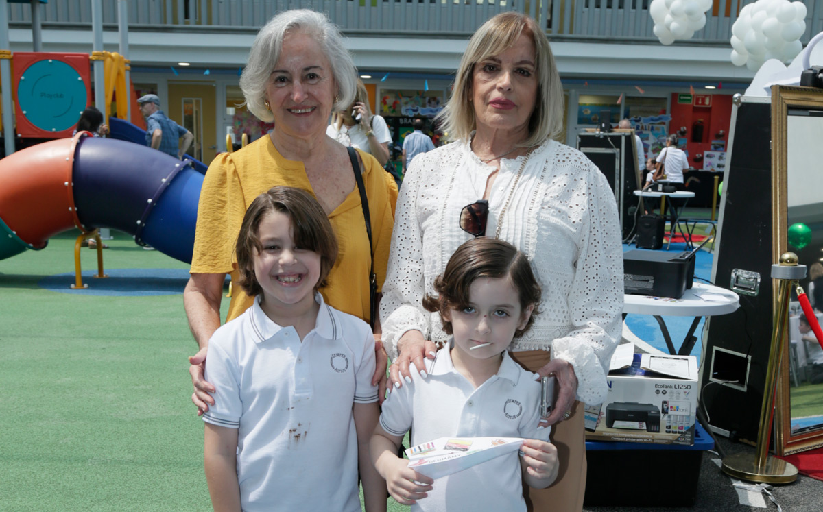 Martha Vázquez de Ortiz, Terina de Romero, Marcelo Ortiz y Gabriel Ortiz / Foto: Roberto Alvarado