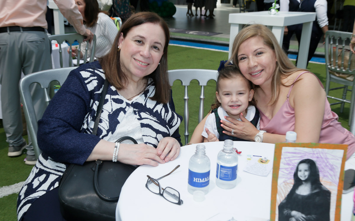 Teresa González, Jimena Guajardo y Alma de Guzmán / Foto: Roberto Alvarado