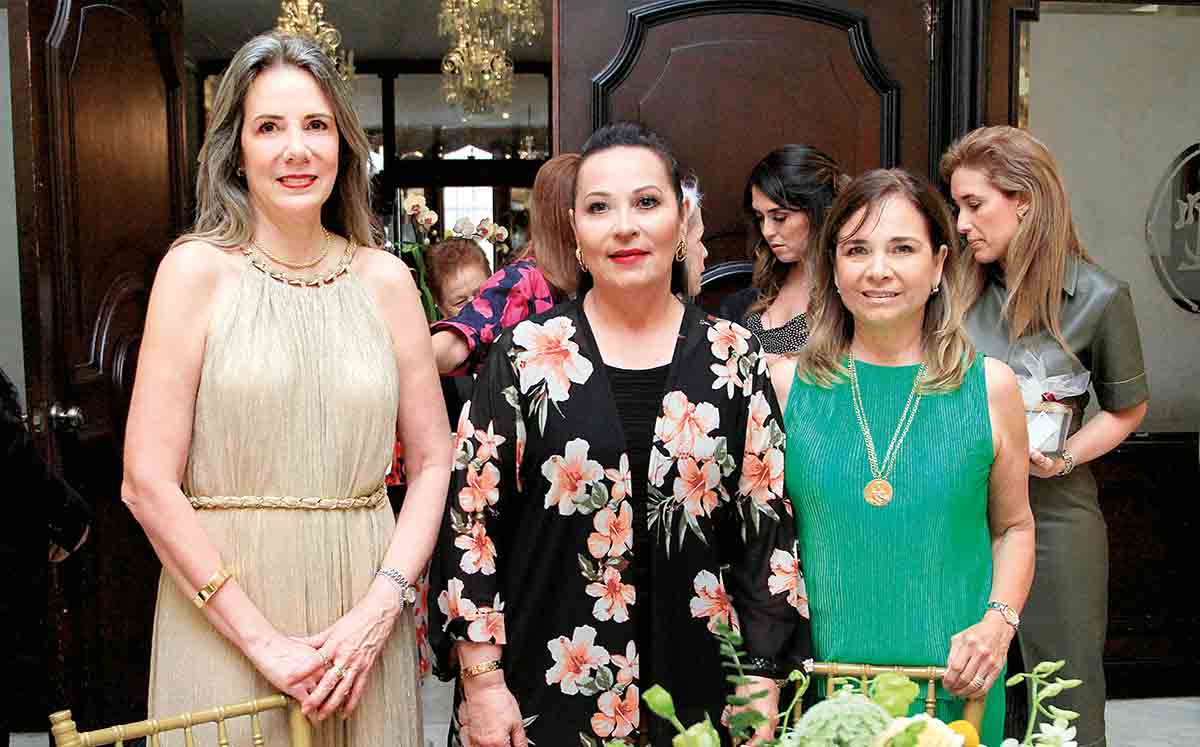 LUPITA SÁNCHEZ, ROCÍO ALEMÁN Y PINTIN CASANOVA degustaron de lasaña a la boloñesa y mix de lechugas con frutos rojos